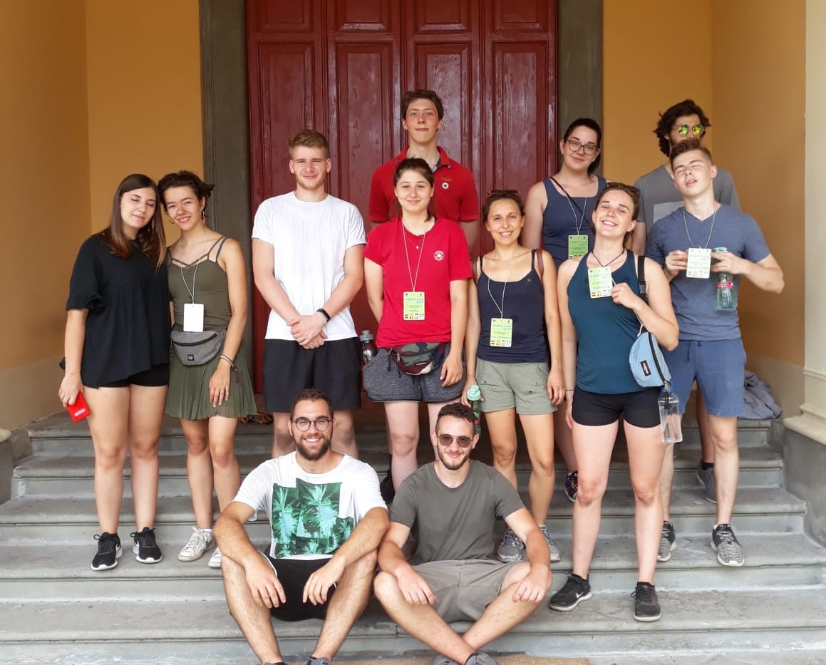 Giovani stranieri a Palazzolo per vivere una grande avventura