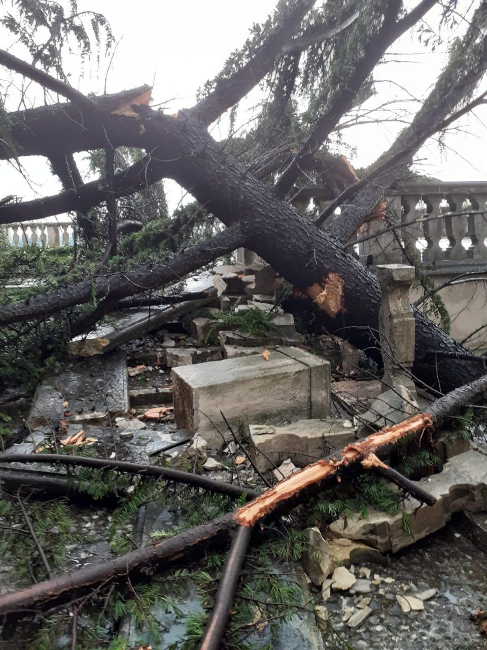 Maltempo: disastri a Carpenedolo e al locale Santuario