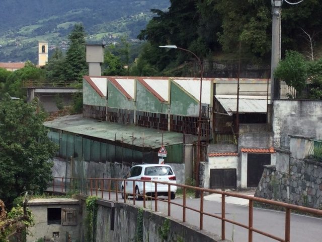 L’appello di Legambiente: “Via l’amianto dal lago d’Iseo”