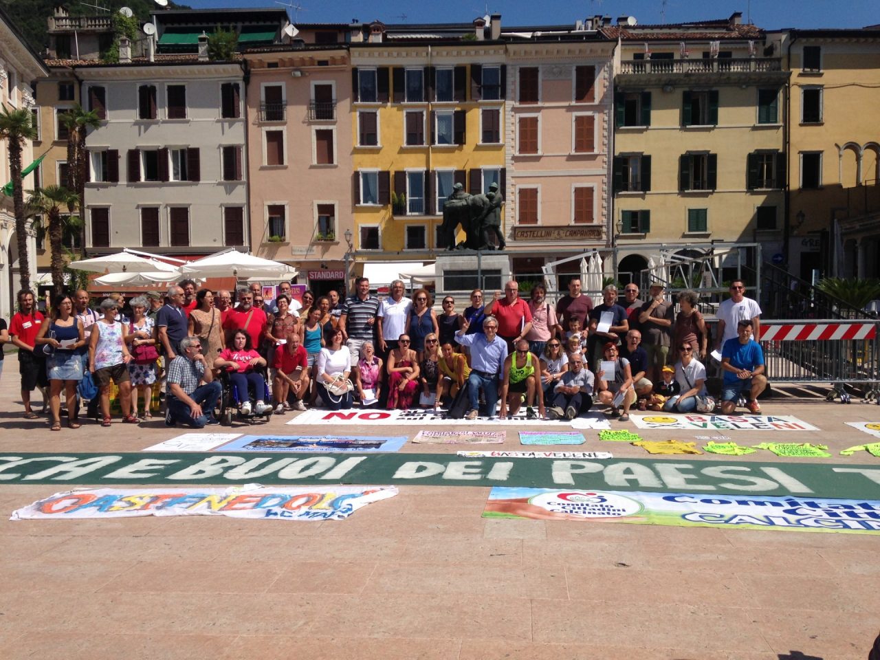 Presidio contro il maxi depuratore sul Chiese a Salò