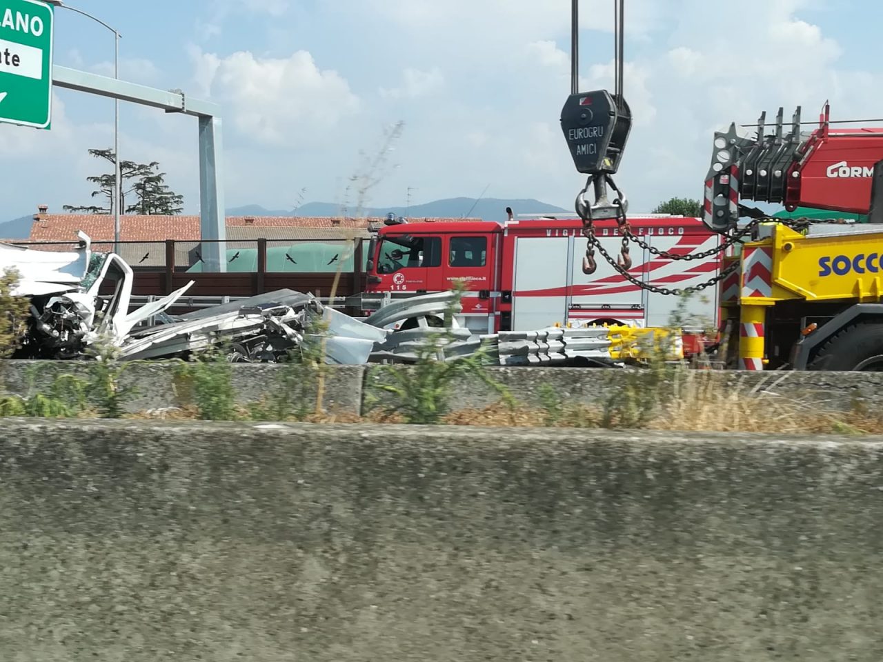 Grave incidente in A4: tratto di autostrada chiusa e code
