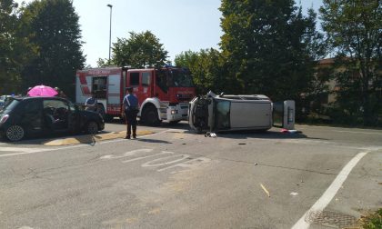 Auto si ribalta a Bassano, due feriti