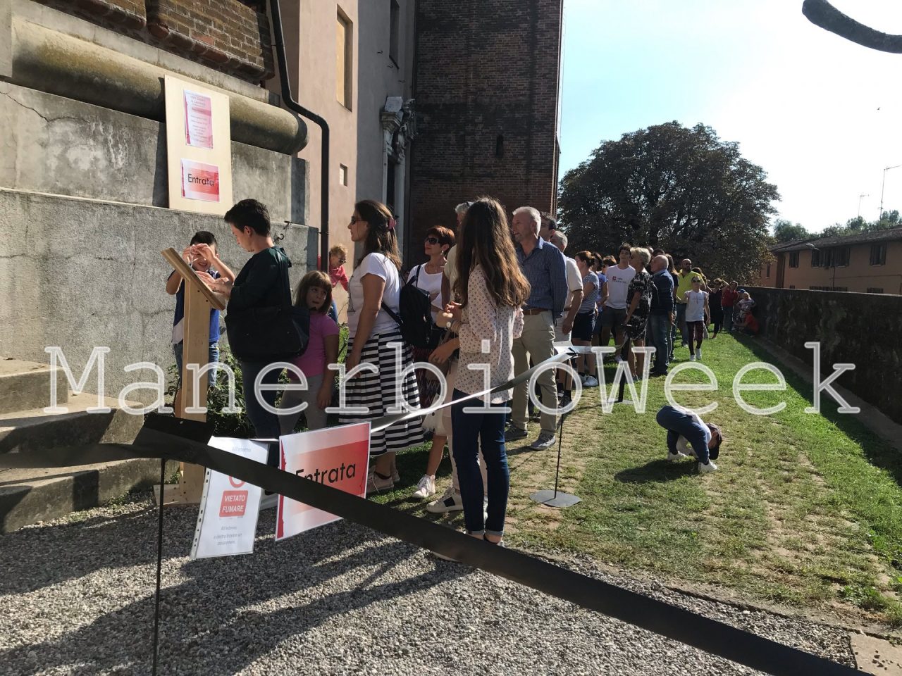 Verolanuova coda e grande aspettativa per la visita al campanile