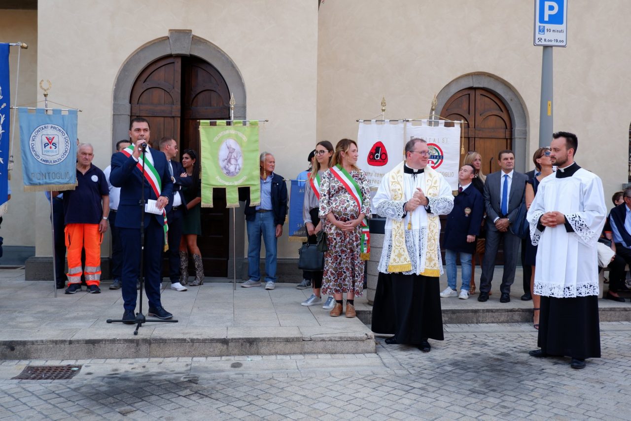 Pontoglio ha accolto il suo nuovo parroco GALLERY