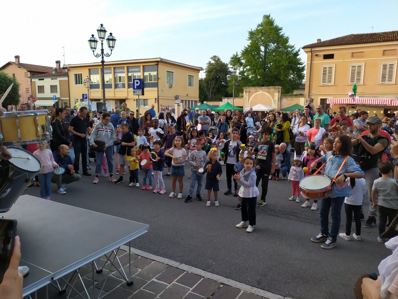 Manerbio si accende con la magica “Notte delle fiabe”