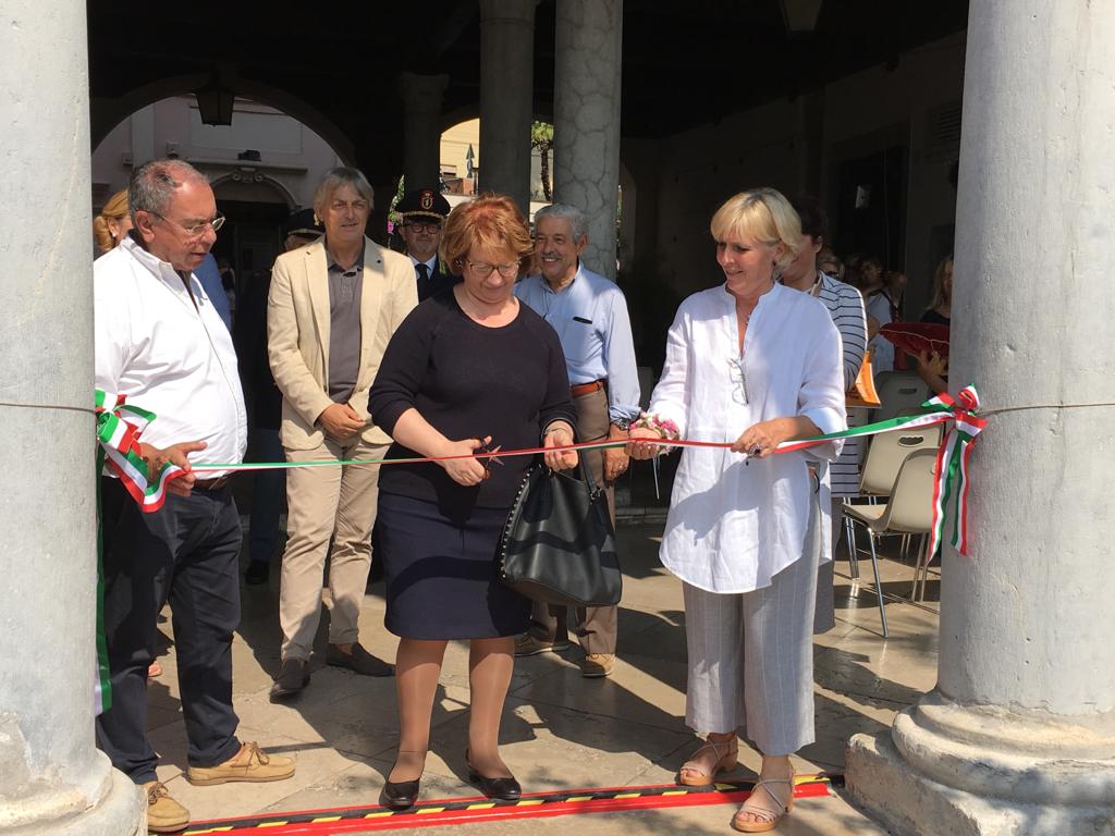 Taglio del nastro per Salò Garda Flowers Summer Edition