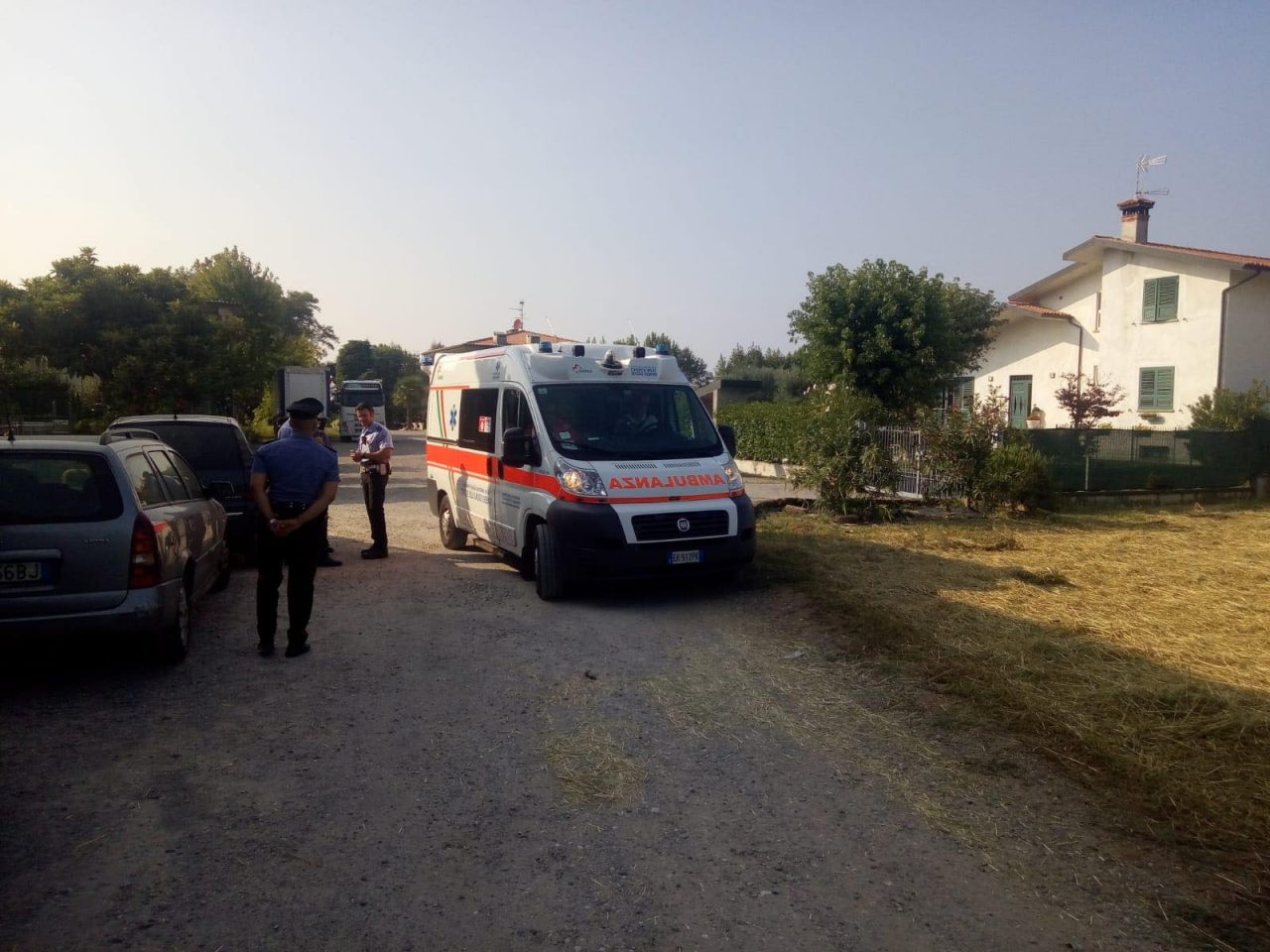 Violenta lite tra due vicini di casa a Palazzolo