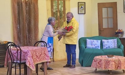 Brandico festeggia i nonni del paese