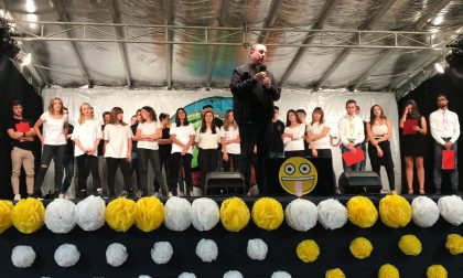 A parte gli scherzi ha divertito Pontoglio… e anche il parroco ha “fregato” tutti! FOTO E VIDEO