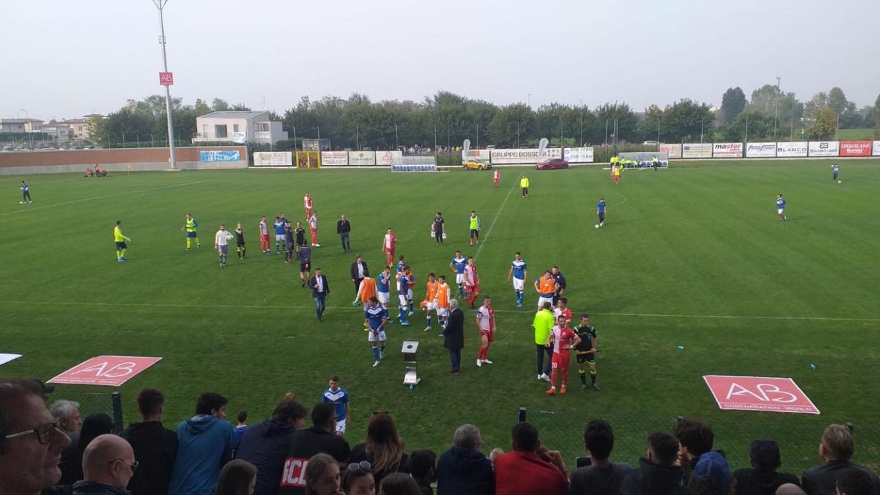 Caos a Orzinuovi, l’amichevole del Brescia viene sospesa