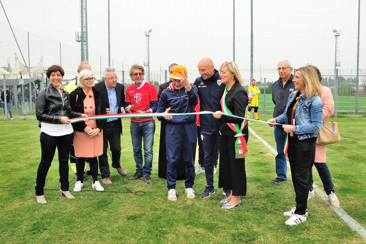 Balotelli inaugura il nuovo campo di Bagnolo VIDEO