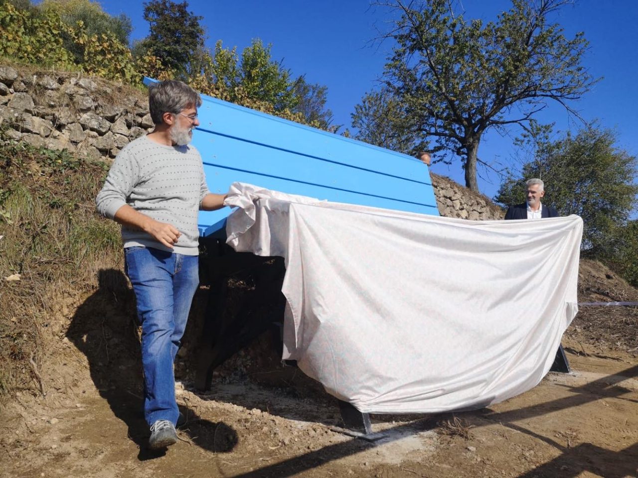 Rovato: inaugurata la panchina dell’accoglienza