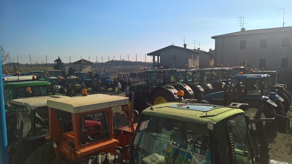 Rubato un trattore alla Festa del Ringraziamento di Pontoglio