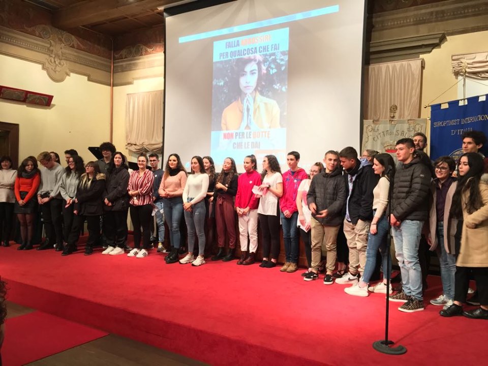 Diamo voce al silenzio, il no alla violenza del Soroptimist Salò Alto Garda