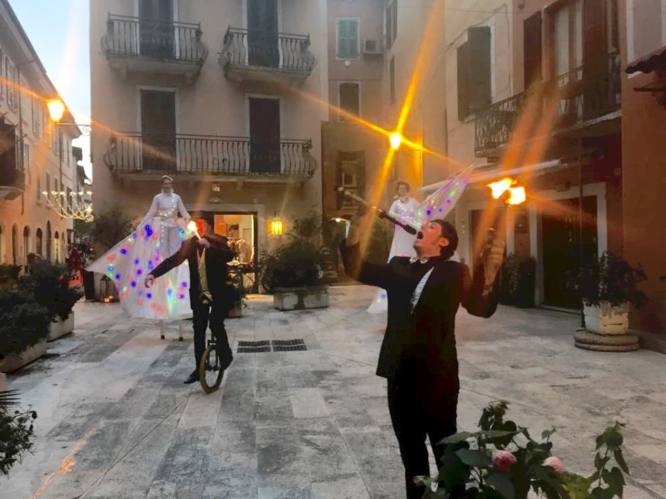 Il Natale a Salò prende il via con la Festa della Luce GALLERY