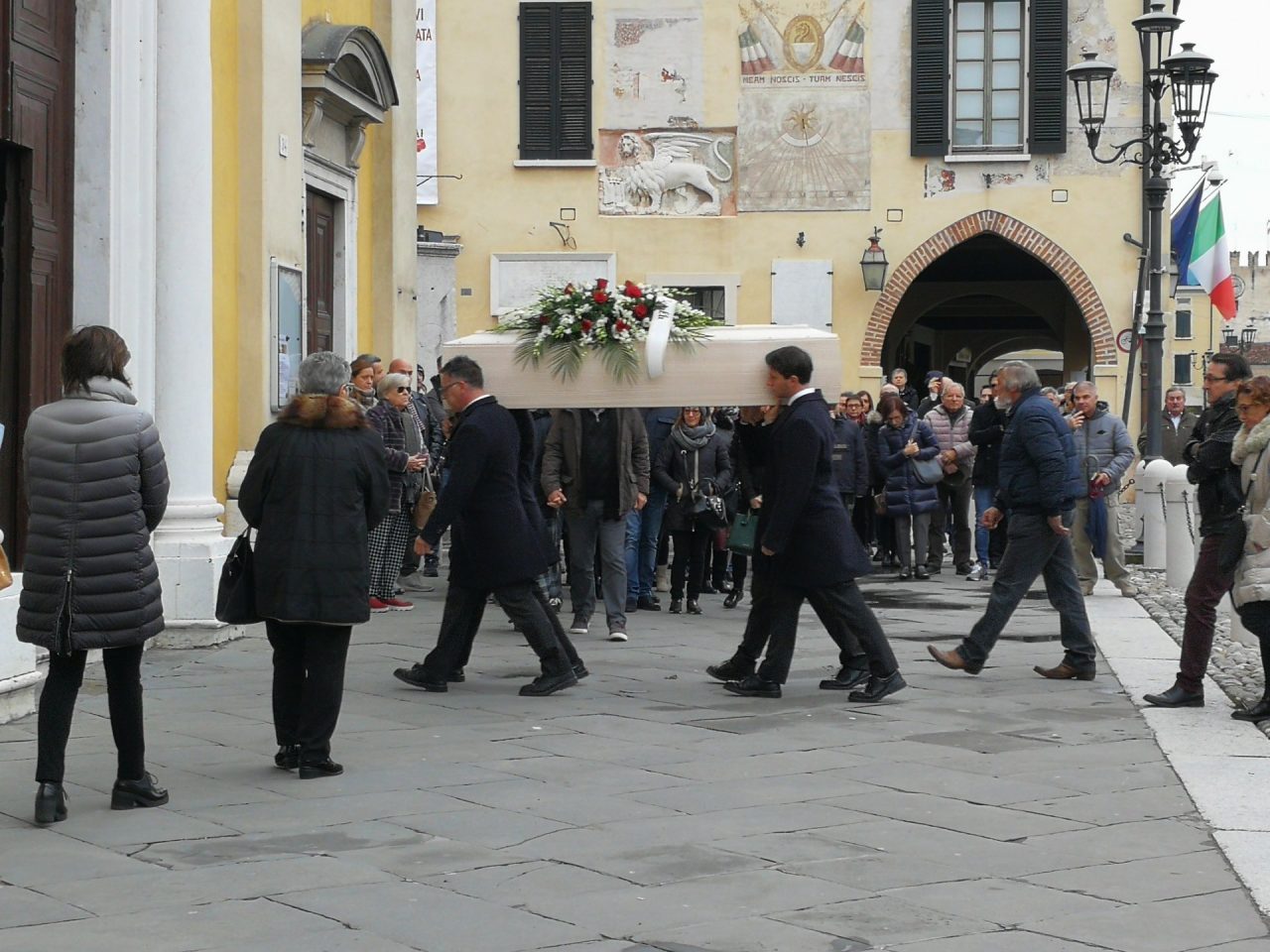 Orzinuovi: ultimo saluto a Simona Poli