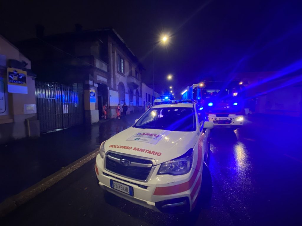 Pavimento cede e ragazza precipita all’escape room