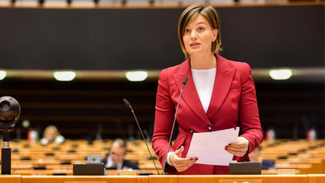 L’ex europarlamentare Lara Comi arrestata per corruzione