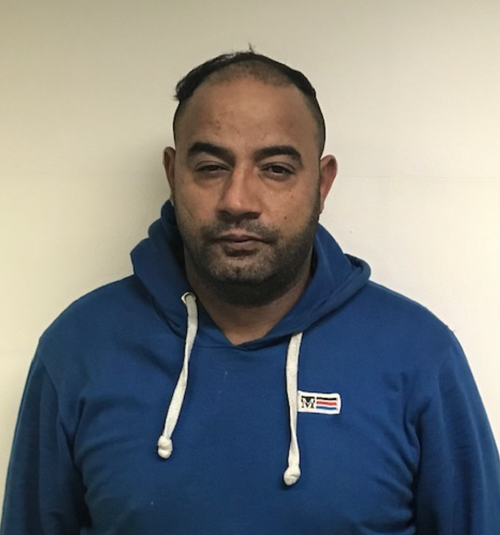 Doveva scontare una pena, ma se ne andava a spasso: arrestato in Brebemi