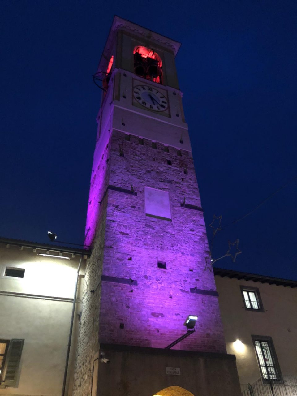 Pontoglio si colora di viola per la Giornata mondiale contro il tumore al pancreas