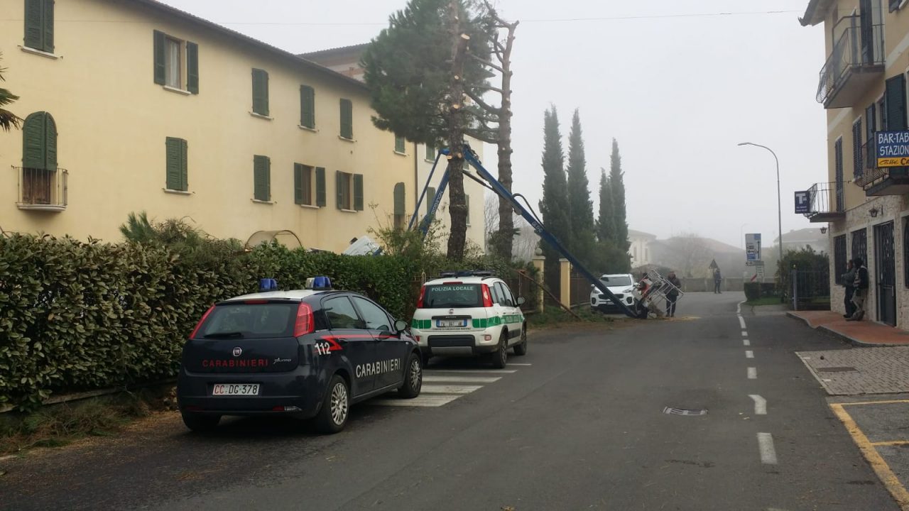 Uomo precipita a Cazzago San Martino GALLERY