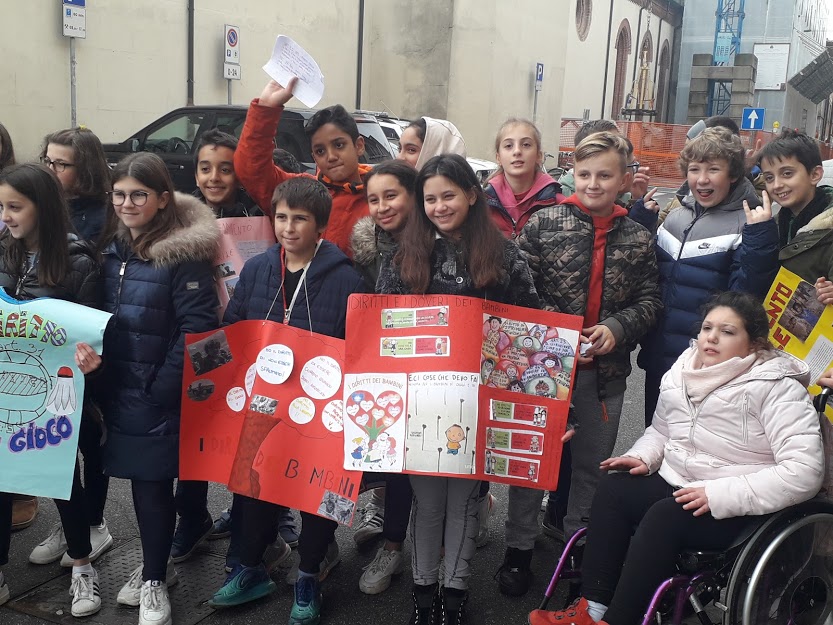 Tutti in piazza a Orzinuovi per i diritti dei bambini