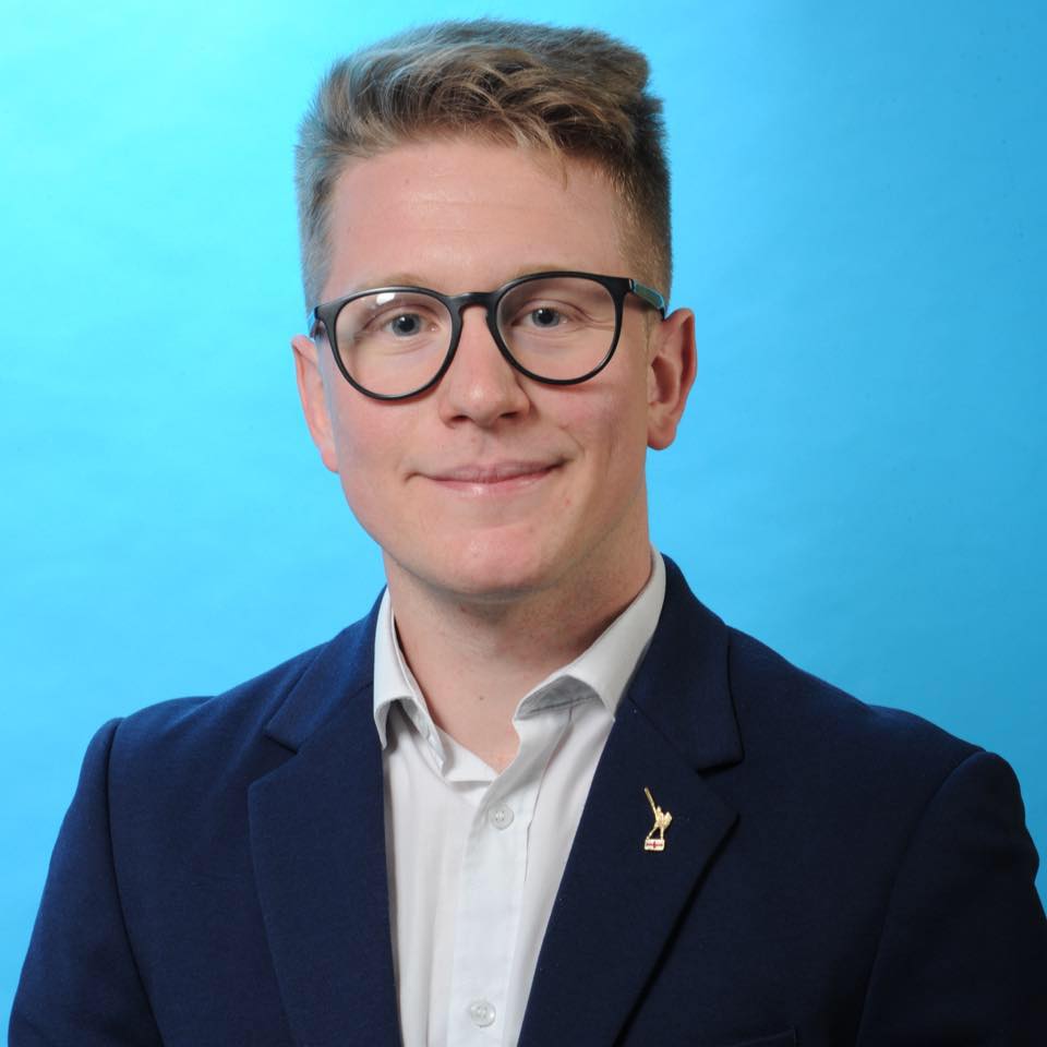 Battuta razzista da parte dell’assessore, Orzinuovi s’infiamma