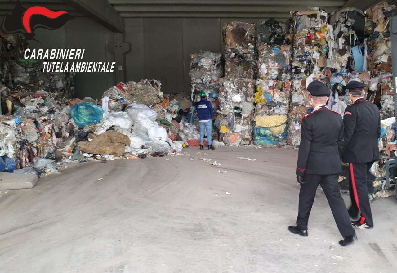 Operazione dei carabinieri del Noe: due arresti per traffico di rifiuti