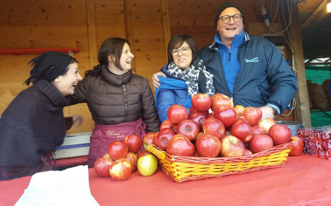 Torna la Madona dei pom, fra vita contadina e Santa Lucia