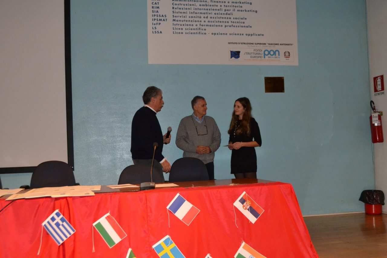 Stroncata dalla meningite: Iseo e Villongo sotto shock per Veronica