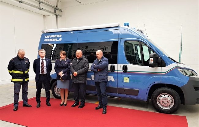 Brebemi dona un ufficio mobile attrezzato per la Polizia Stradale