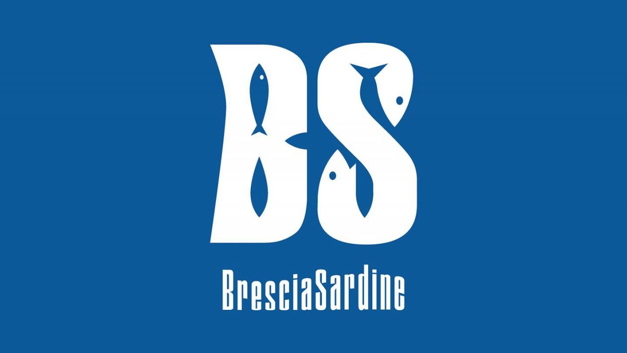 La Sardine di Brescia si uniscono in flash-mob contro l’odio