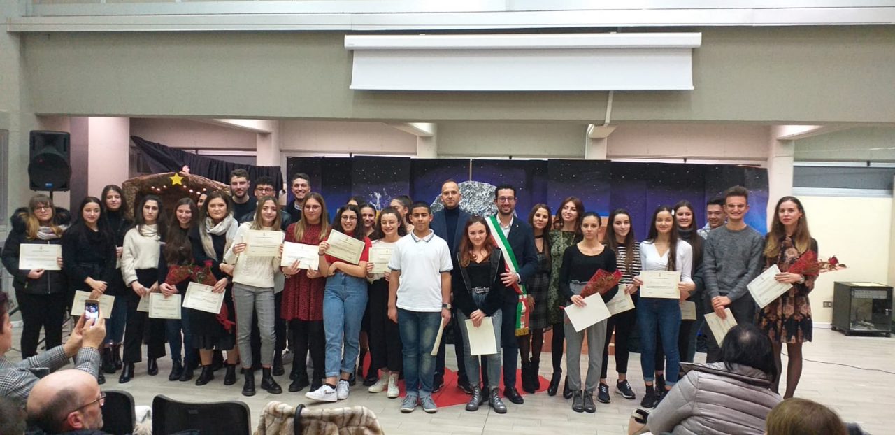 Il Natale e le borse di studio illuminano Roccafranca