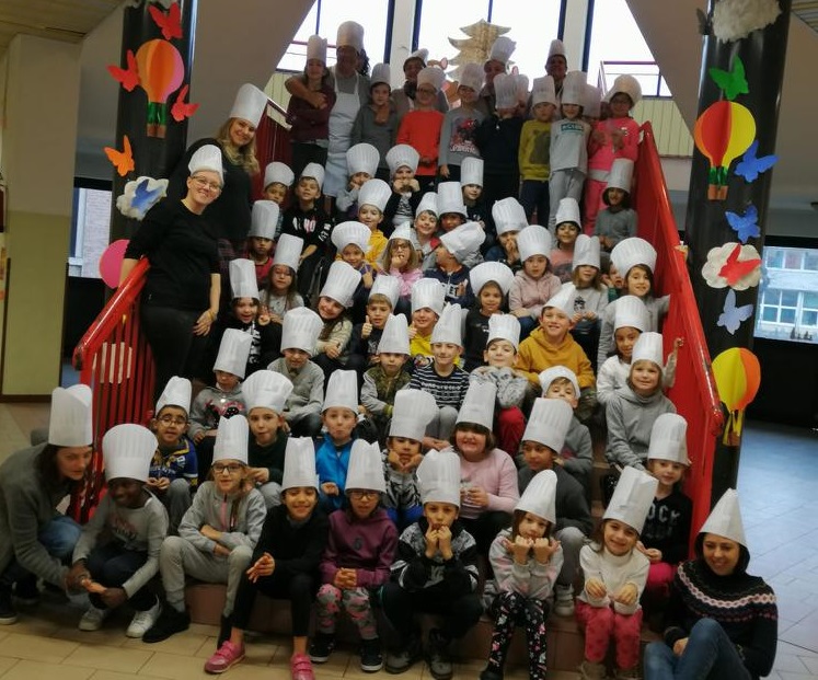 A lezione di casoncello con i membri dell’Accademia