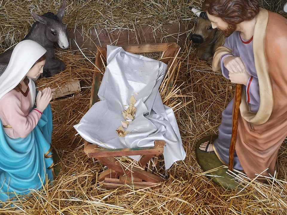 Identificati e denunciati i minorenni che hanno fatto a pezzi il Bambin Gesù