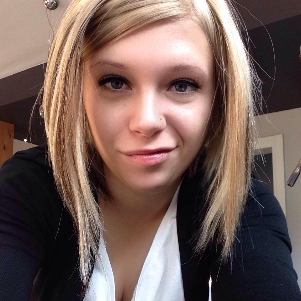 L’addio straziante a Sara, uccisa a soli 27 anni da un terribile male