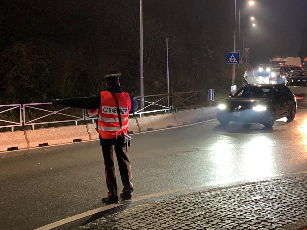 Posti di blocco a Castiglione delle Stiviere: operazione prevenzione stragi del sabato sera