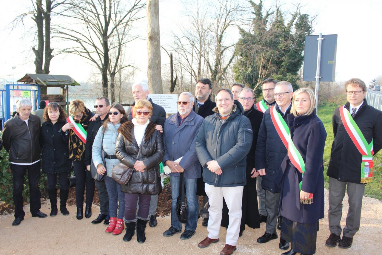 Sei morti in A21: inaugurata la stele per ricordarli