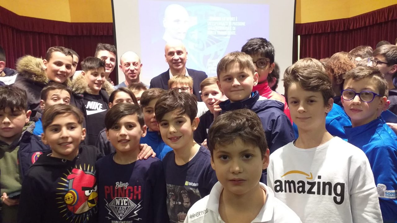 A lezione con il mister del Brescia Eugenio Corini