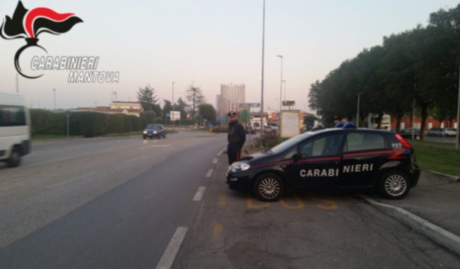 Lite sul lavoro, estrae la pistola: denunciato un 37enne