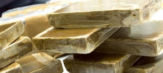 Spacciano hashish a Montichiari: arrestati