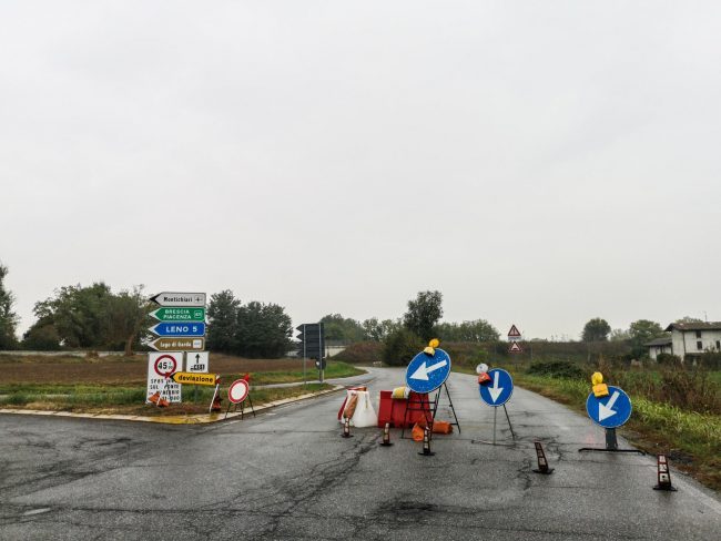 Test sul ponte, disagi alla circolazione tra Offlaga e Manerbio