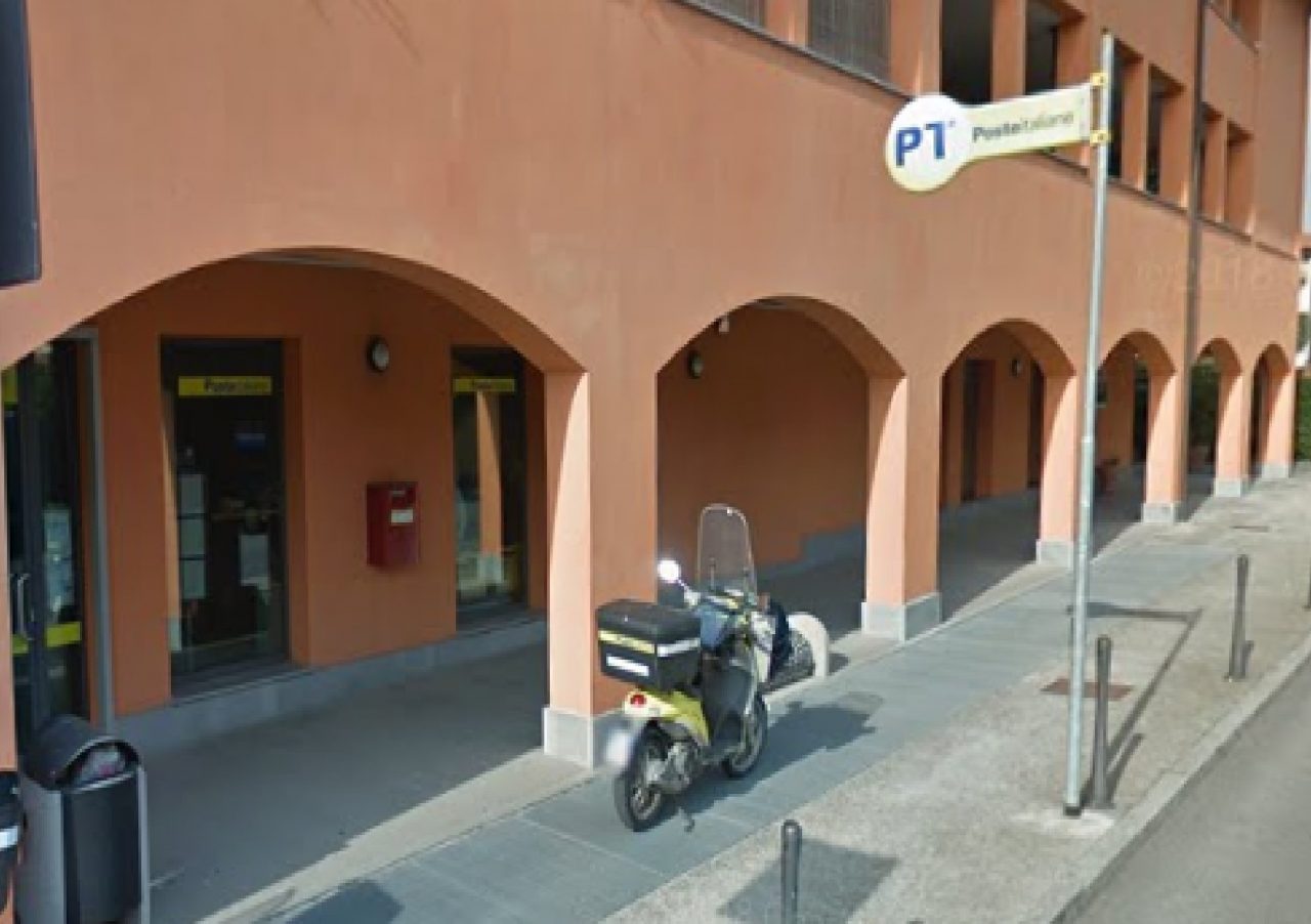 Rapina a mano armata alle poste di Cazzago San Martino