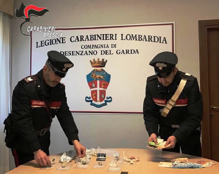 Eroina e “coca” in auto: in manette un 35enne di Chiari