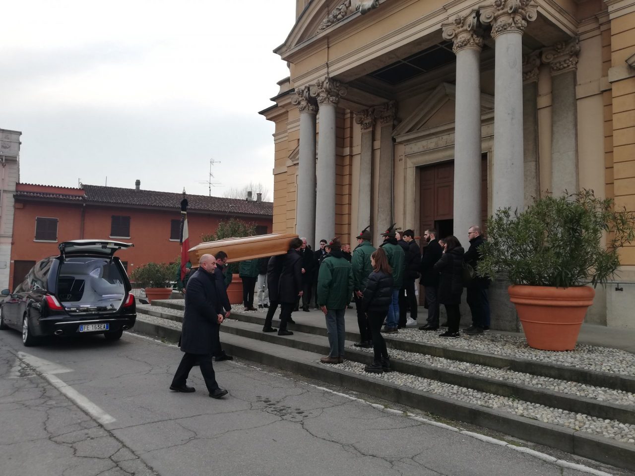 Pavone in lutto per Fausto Parola