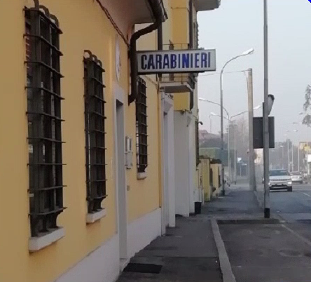 Minacce al padre per la droga: arrestato 40enne