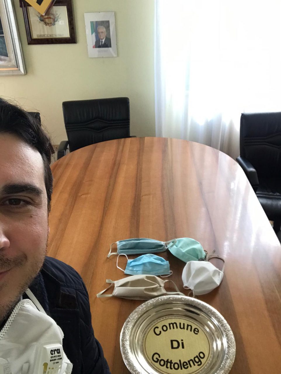 Coronavirus, a Gottolengo mascherine nelle cassette della posta