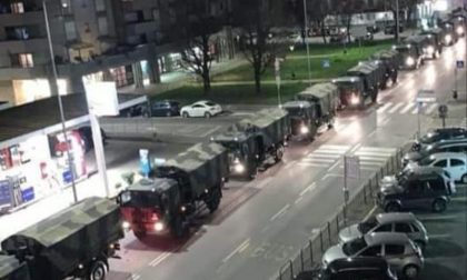 Straziante: l’Esercito porta le bare in altre regioni per le cremazioni