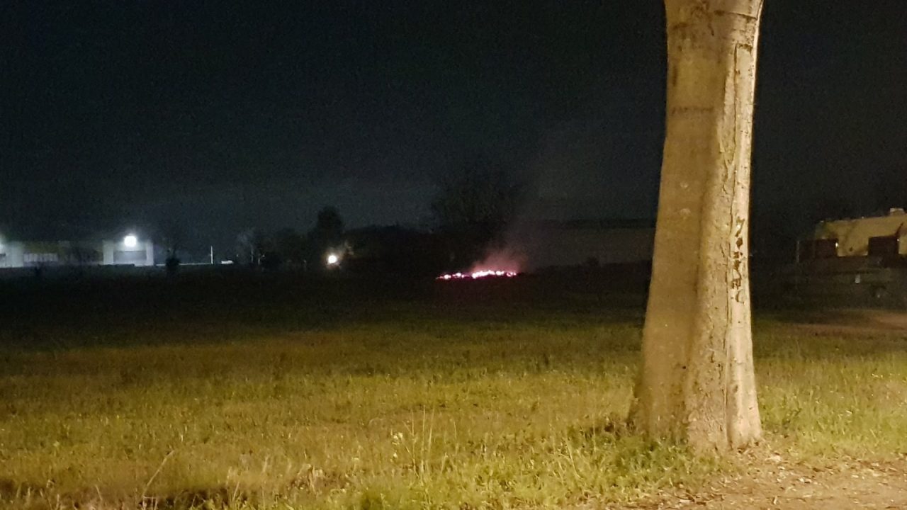 Montichiari: si accendono i fuochi di metà Quaresima ma il fumo arriva fino all’Ospedale