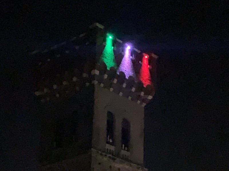 La torre di Lonato si tinge del tricolore